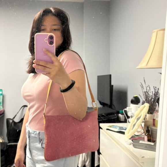 Celine Suede Shoulder Bag - Picture 13 of 13